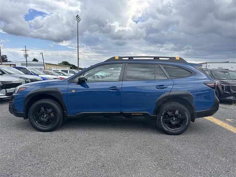 Used 2023 Subaru Outback Wilderness image 14