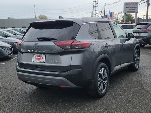 Used 2023 Nissan Rogue SV w/ SV Premium B Package AWD/4WD image 8