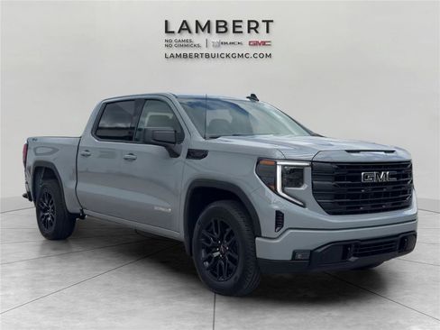 Used 2024 GMC Sierra 1500 Elevation AWD/4WD image 7