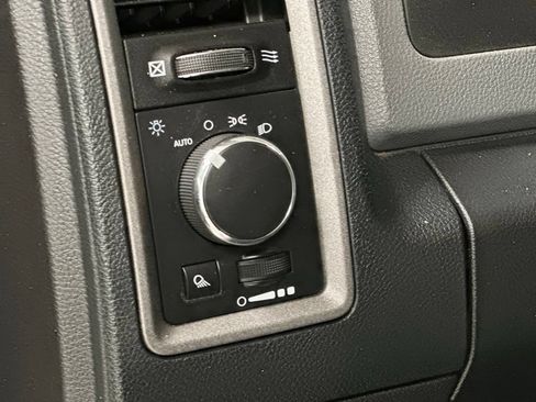 Used 2016 RAM 1500 Tradesman w/ Popular Equipment Group AWD/4WD image 16