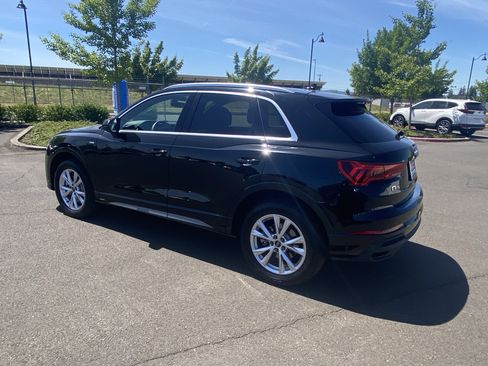 Used 2025 Audi Q3 2.0T Premium AWD/4WD image 3