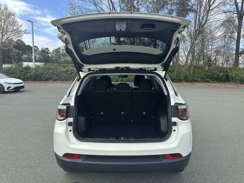 Used 2021 Jeep Compass Sport FWD image 33