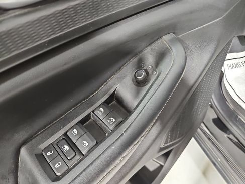 Used 2023 Jeep Grand Cherokee L Laredo AWD/4WD image 12