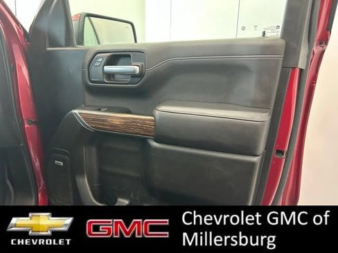 Used 2019 Chevrolet Silverado 1500 High Country w/ Technology Package AWD/4WD image 25