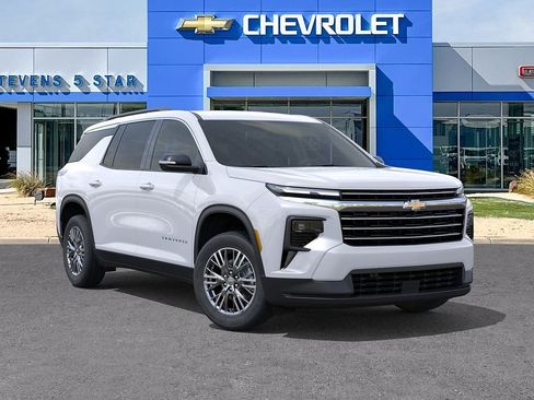 New 2026 Chevrolet Traverse LT FWD image 7