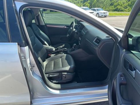 Used 2014 Volkswagen Jetta TDI FWD image 20