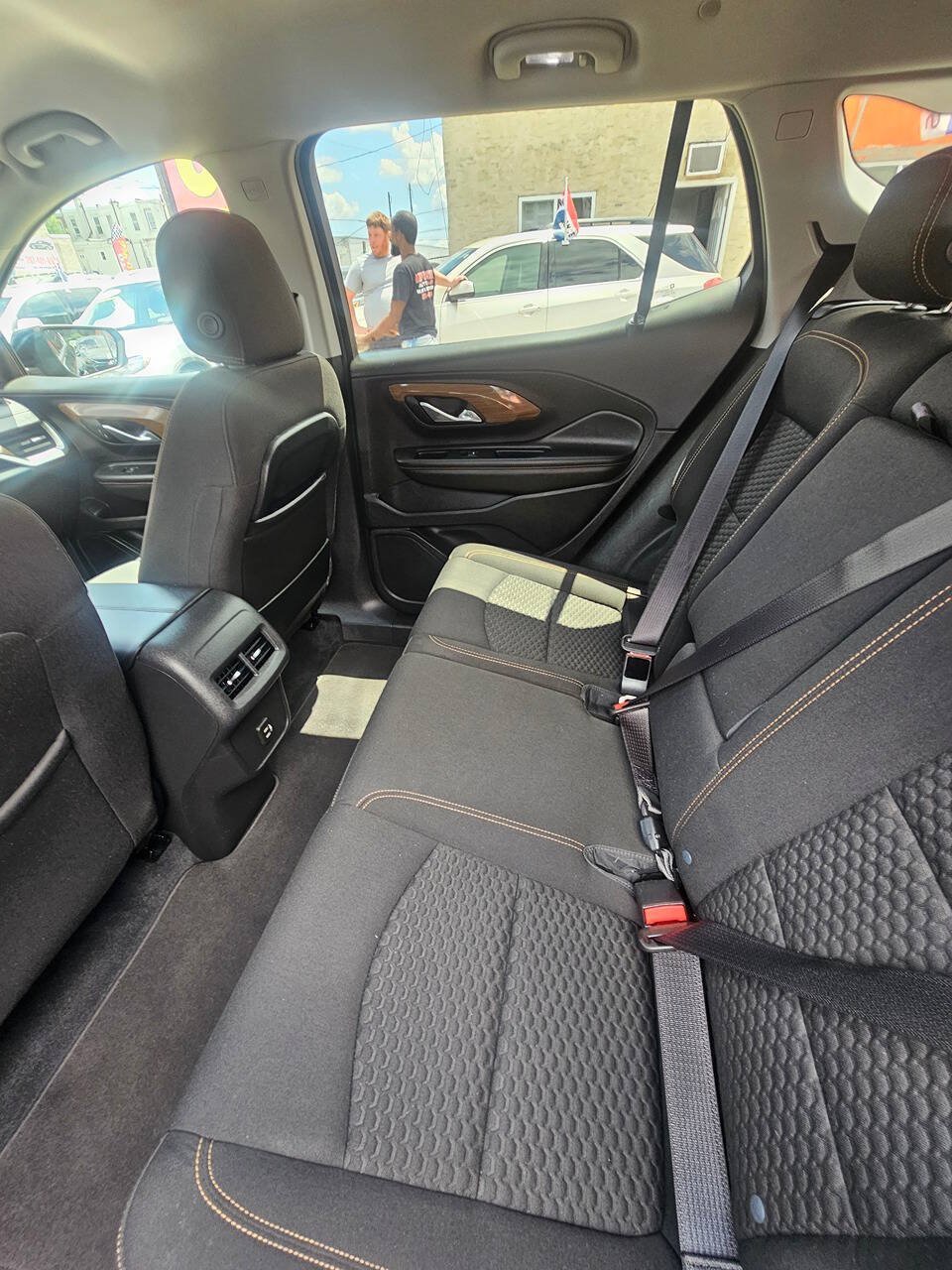 Used 2020 GMC Terrain SLE AWD/4WD image 14