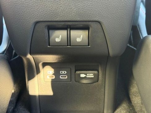 New 2026 Toyota Prius Plug-In Hybrid FWD image 6