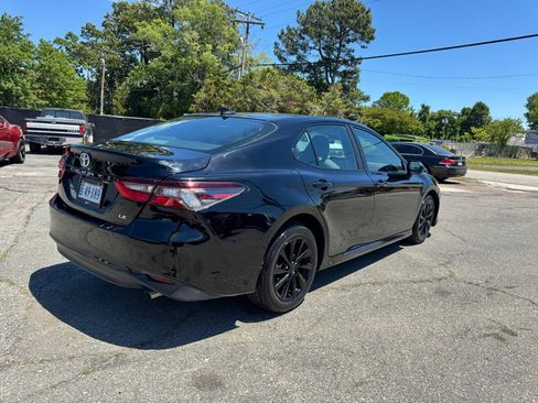 Used 2024 Toyota Camry LE FWD image 5