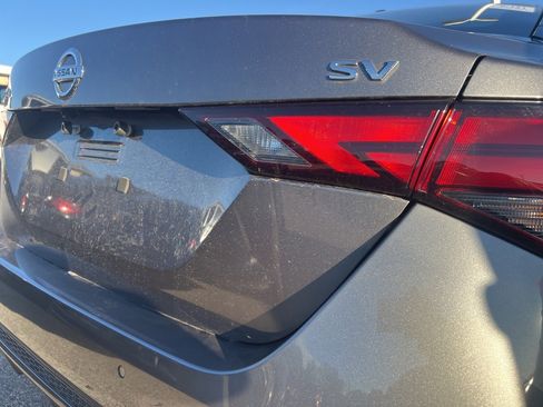 Used 2022 Nissan Sentra SV image 7