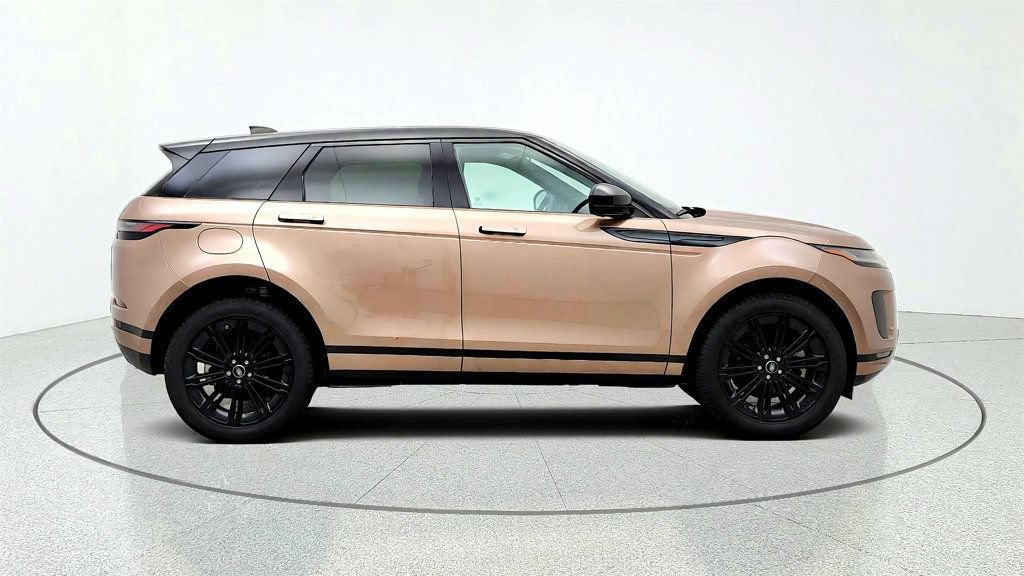 Used 2025 Land Rover Range Rover Evoque S AWD/4WD image 4