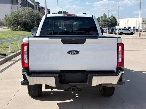 Used 2025 Ford F250 XLT AWD/4WD image 5