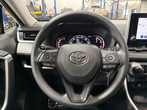 Used 2024 Toyota RAV4 LE AWD/4WD image 18