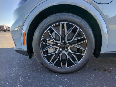 New 2025 Ford Mustang Mach-E Premium image 10