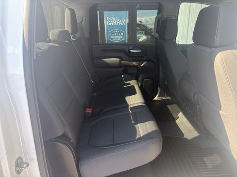 Used 2023 GMC Sierra 3500 SLE w/ SLE Convenience Package image 12