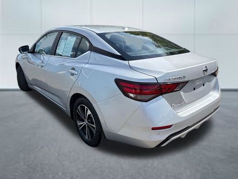 Used 2023 Nissan Sentra SV FWD image 2