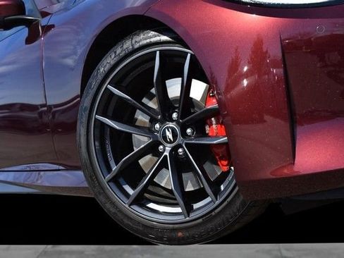 Certified 2024 Nissan Z Performance w/ Floor Mat Package image 3