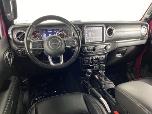 Used 2022 Jeep Wrangler Unlimited Sahara w/ LED Lighting Group AWD/4WD image 20