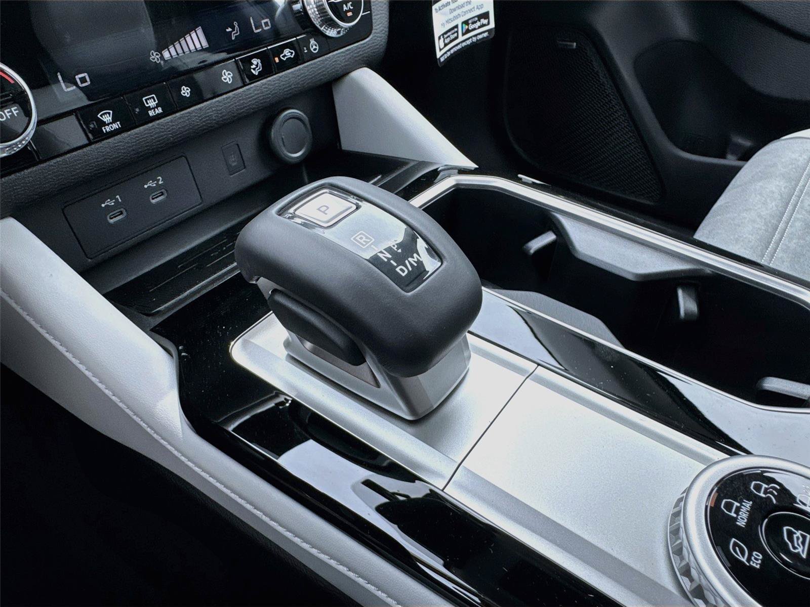 New 2026 Mitsubishi Outlander SE FWD image 22