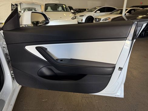 Used 2018 Tesla Model 3 Performance AWD/4WD image 29