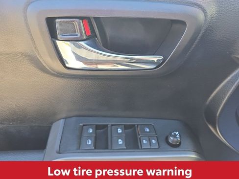 Used 2019 Toyota Tacoma TRD Off-Road w/ Technology Package image 19