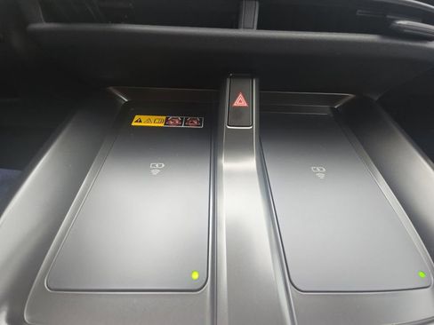 New 2026 Subaru Solterra Limited XT image 19