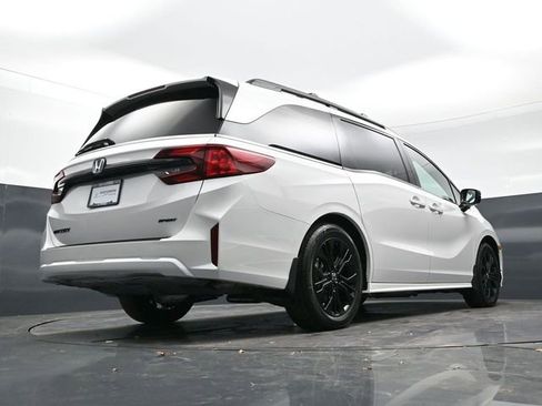 Certified 2026 Honda Odyssey Sport-L image 40