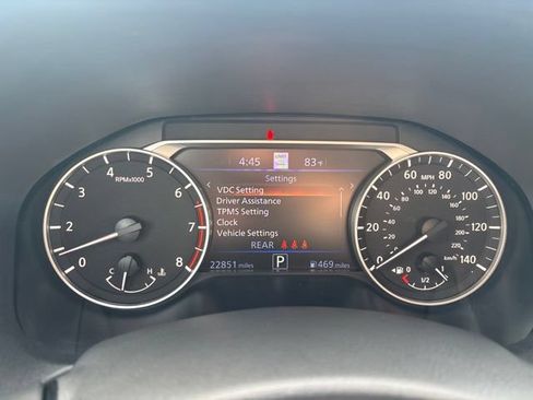 Used 2023 Nissan Altima 2.5 SV w/ SV Premium Package FWD image 25