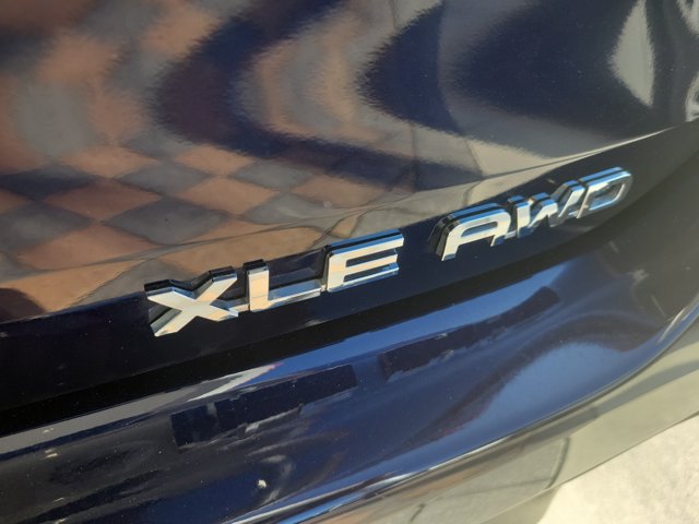 Used 2026 Toyota Highlander XLE AWD/4WD image 9