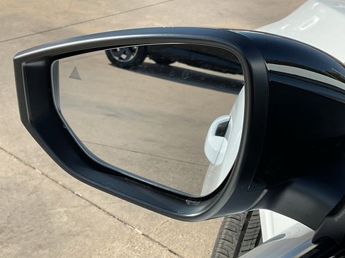 New 2026 Nissan Sentra SV image 10