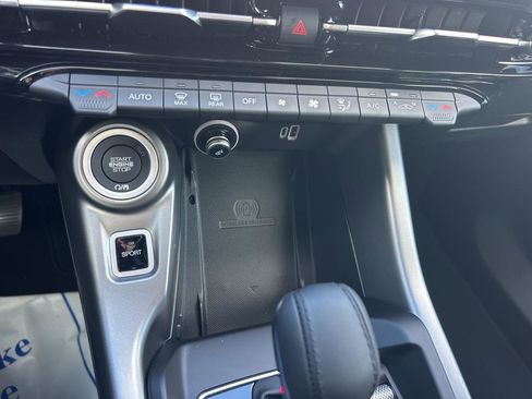Used 2024 Dodge Hornet R/T Plus w/ R/T Blacktop Package AWD/4WD image 17