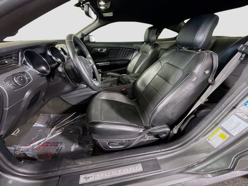 Used 2017 Ford Mustang GT Premium w/ GT Performance Package image 22