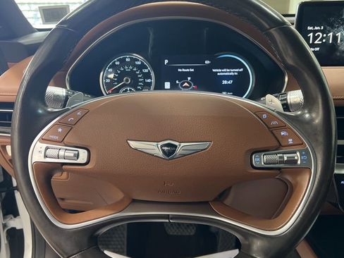 Used 2022 Genesis G80 2.5T image 5