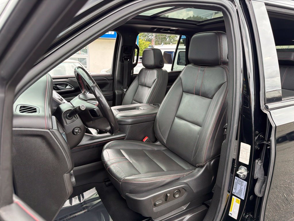 Used 2022 Chevrolet Tahoe RST w/ Luxury Package AWD/4WD image 41