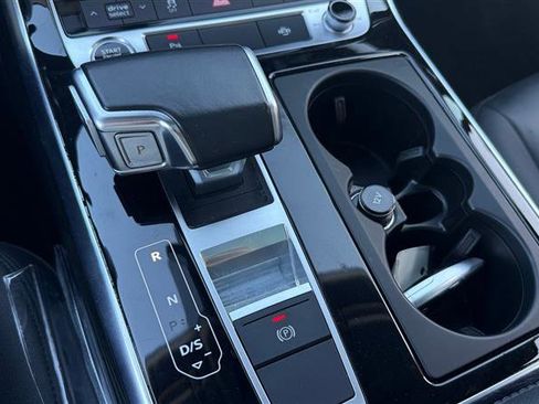 Used 2022 Audi Q7 3.0T Premium Plus image 36