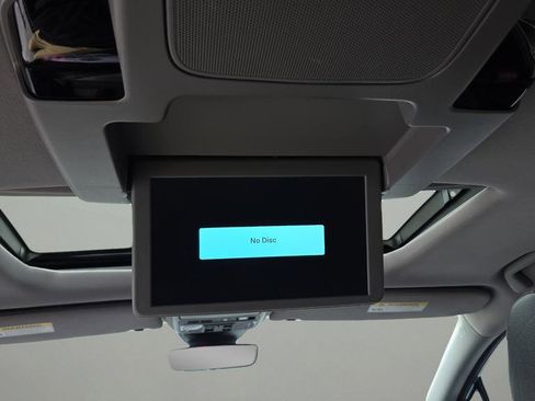 Used 2024 Honda Odyssey Touring image 17