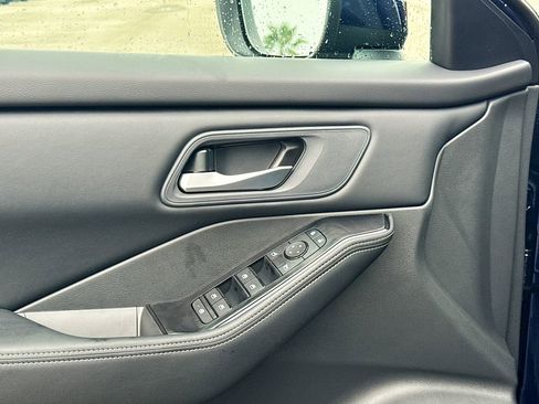 New 2026 Nissan Rogue SV image 17