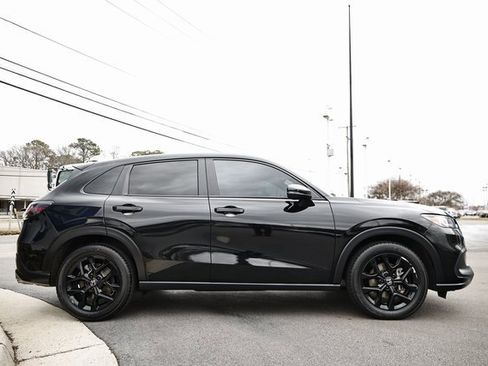 Used 2024 Honda HR-V Sport image 10