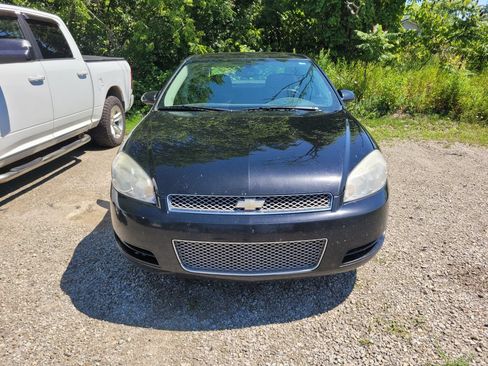 Used 2013 Chevrolet Impala LS FWD image 2