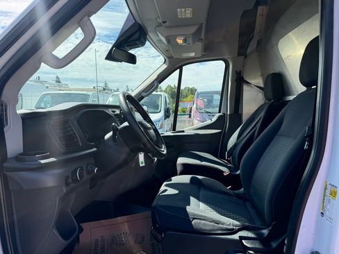 Used 2020 Ford Transit 250 Medium Roof w/ Load Area Protection Package RWD image 9