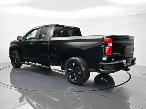 Certified 2021 Chevrolet Silverado 1500 Custom RWD image 7
