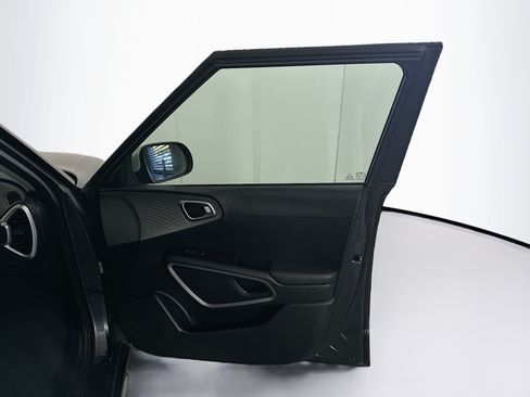 Used 2021 Kia Soul X-Line FWD image 30