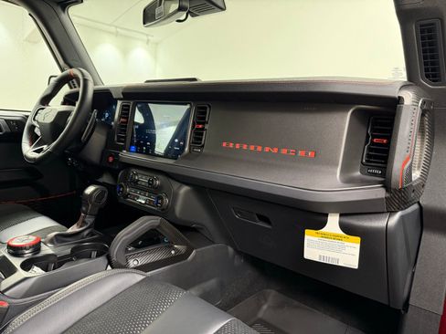 New 2025 Ford Bronco Raptor image 28