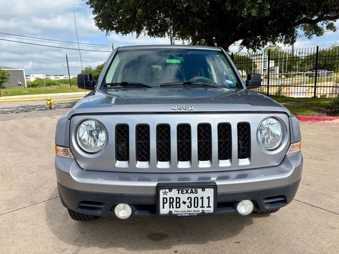 Used 2016 Jeep Patriot Sport w/ Power Value Group FWD image 8