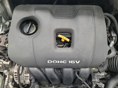 Used 2018 Kia Forte LX image 30