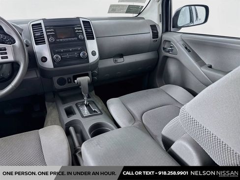 Used 2013 Nissan Frontier SV RWD image 20