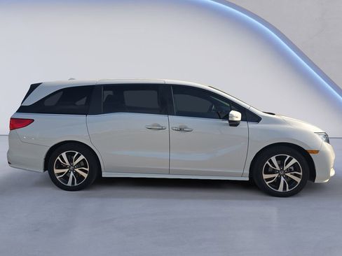 Used 2023 Honda Odyssey Touring image 7