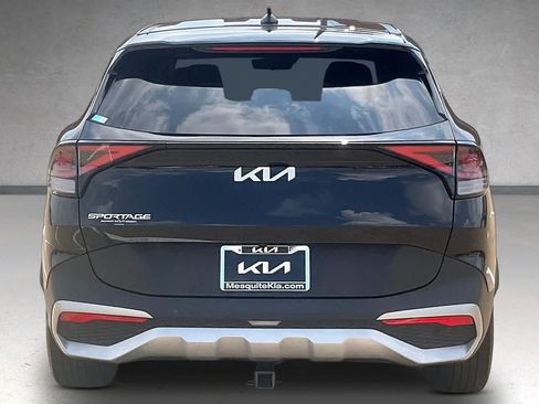 Used 2023 Kia Sportage EX FWD image 5