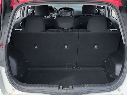 Used 2020 Kia Soul GT-Line FWD image 6