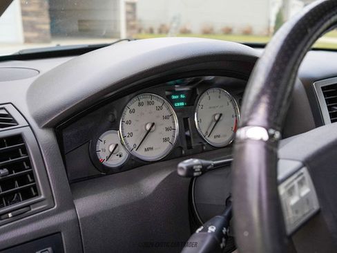 Used 2006 Chrysler 300 SRT8 w/ SRT Option Group II image 22